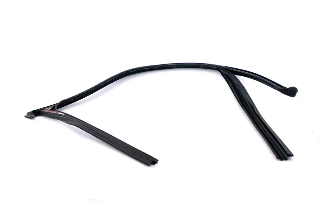 Türfensterführung Dichtung vorne links für BMW F30 F31 F80 LCI mit Teilenummer 7414531 BMW F30 F31 F80 LCI Türfensterführung Dichtung vorne links - SKU 7414531 - Teilenummer 7414531
