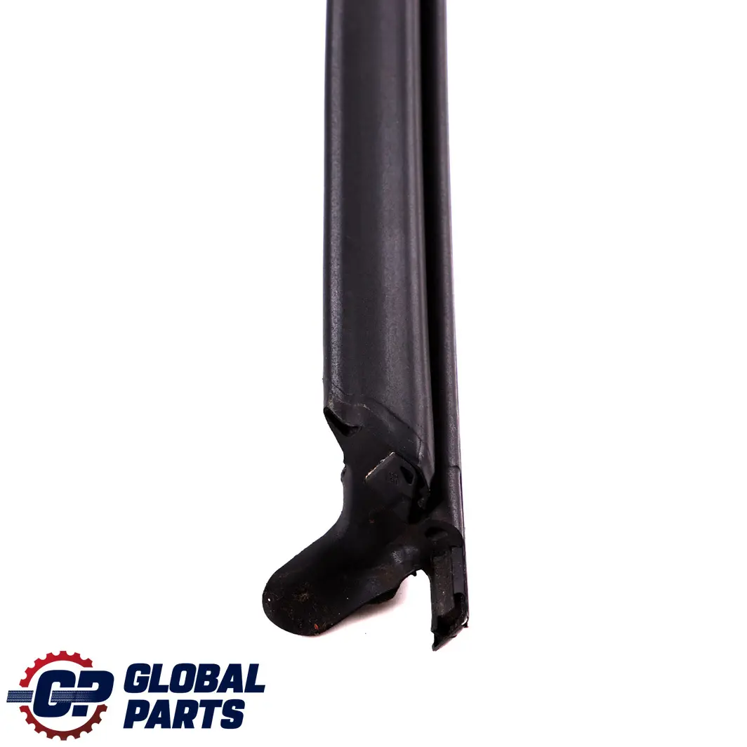 Uszczelka Skorupy Dachu Przód do BMW F33 F83 M4 Convertible o numerze 7415362 BMW F33 F83 M4 Convertible Uszczelka Skorupy Dachu Przód - SKU 7415362 - Numer Części 7415362