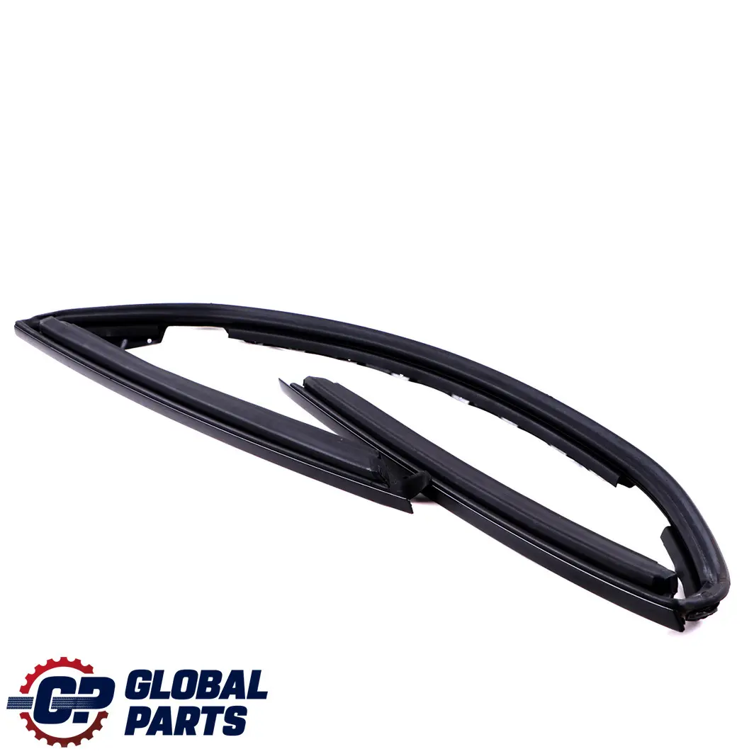 Guarnizione Anteriore Tetto Guscio Hardtop per BMW F33 F83 M4 Cabrio con numero di parte 7415362 BMW F33 F83 M4 Cabrio Guarnizione Anteriore Tetto Guscio Hardtop - SKU 7415362 - Numero di parte 7415362