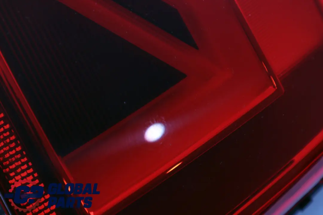 Lampa Tylna Lewa Tył Lewy do MINI Cooper F55 F56 F57 o numerze 7435133 MINI Cooper F55 F56 F57 Lampa Tylna Lewa Tył Lewy - SKU 7435133 - Numer Części 7435133