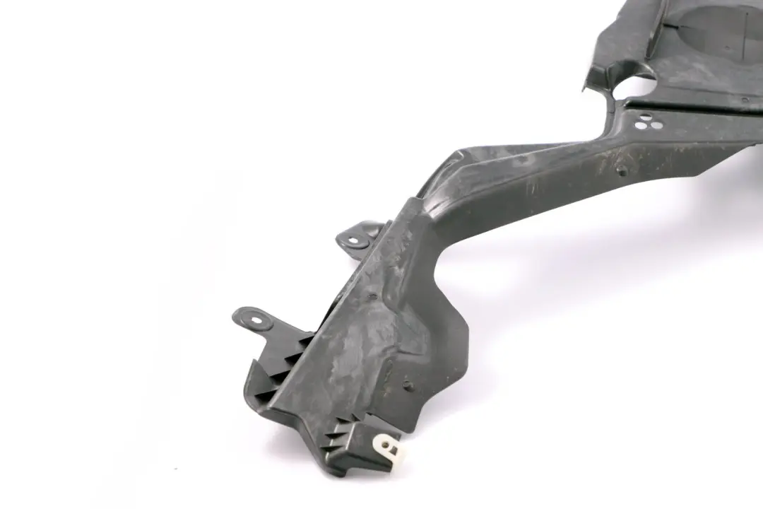 BMW F40 Osłona Podwozia Panel Baku Zbiornika Paliwa Prawy - SKU 7436656 - Numer Części 7436656