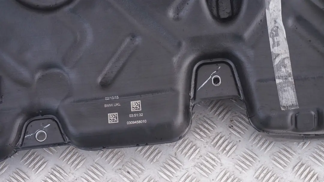 B37 B47 Diesel Tanque De combustible De plastico para Mini Cooper F55 F56 F57 con número de pieza 7440792 Mini Cooper F55 F56 F57 B37 B47 Diesel Tanque De combustible De plastico - SKU 7440792 - Número de pieza 7440792