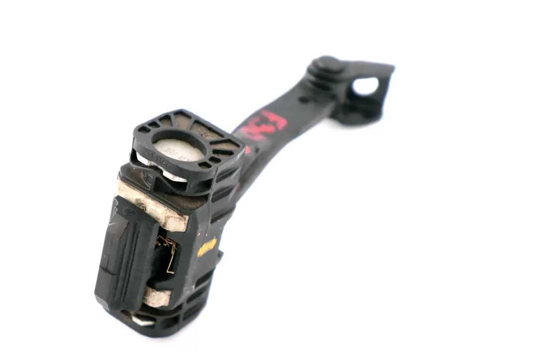 Frein de Porte Arrière Droit pour BMW F30 F31 F80 LCI à propos du numéro de pièce 7446730 BMW F30 F31 F80 LCI Frein de Porte Arrière Droit - SKU 7446730 - Numéro de pièce 7446730