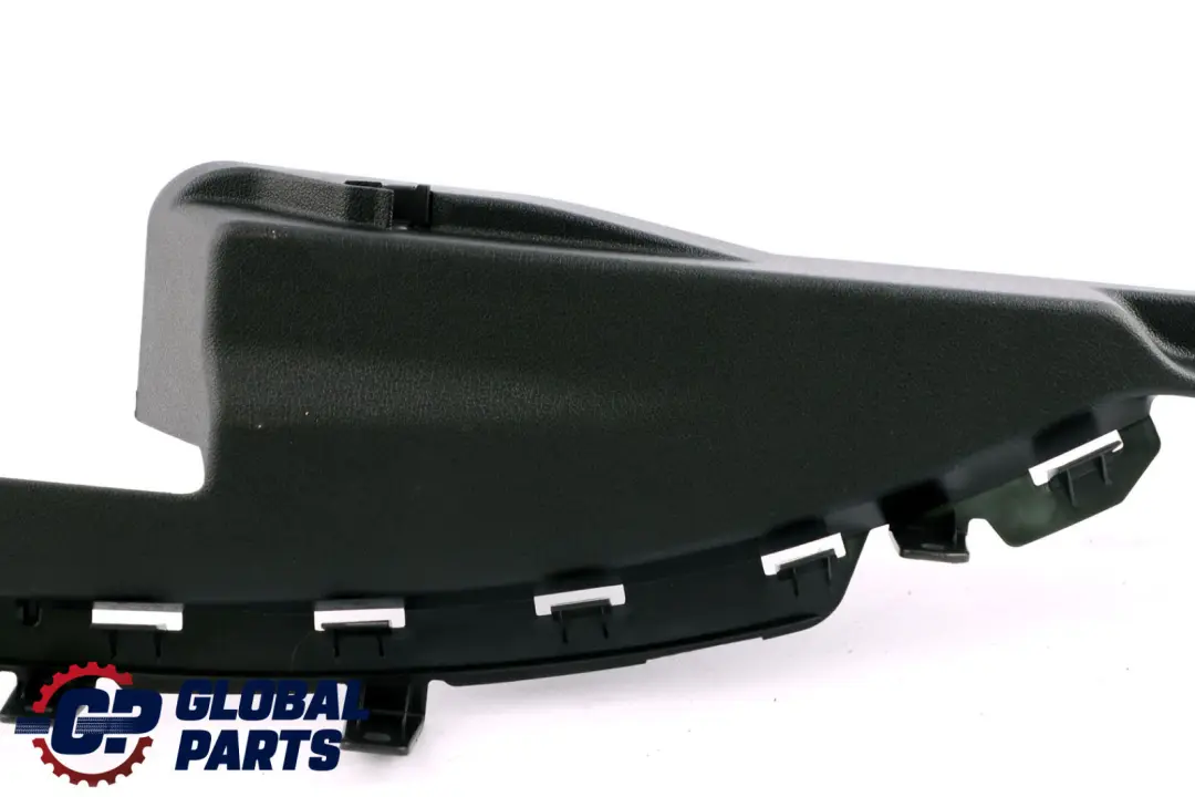 Support de vitre arrière gauche Noir pour BMW F40 à propos du numéro de pièce 7448227 BMW F40 Support de vitre arrière gauche Noir - SKU 7448227 - Numéro de pièce 7448227