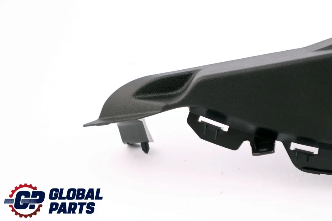 BMW F40 Support de vitre arrière droite Noir - SKU 7448228 - Numéro de pièce 7448228