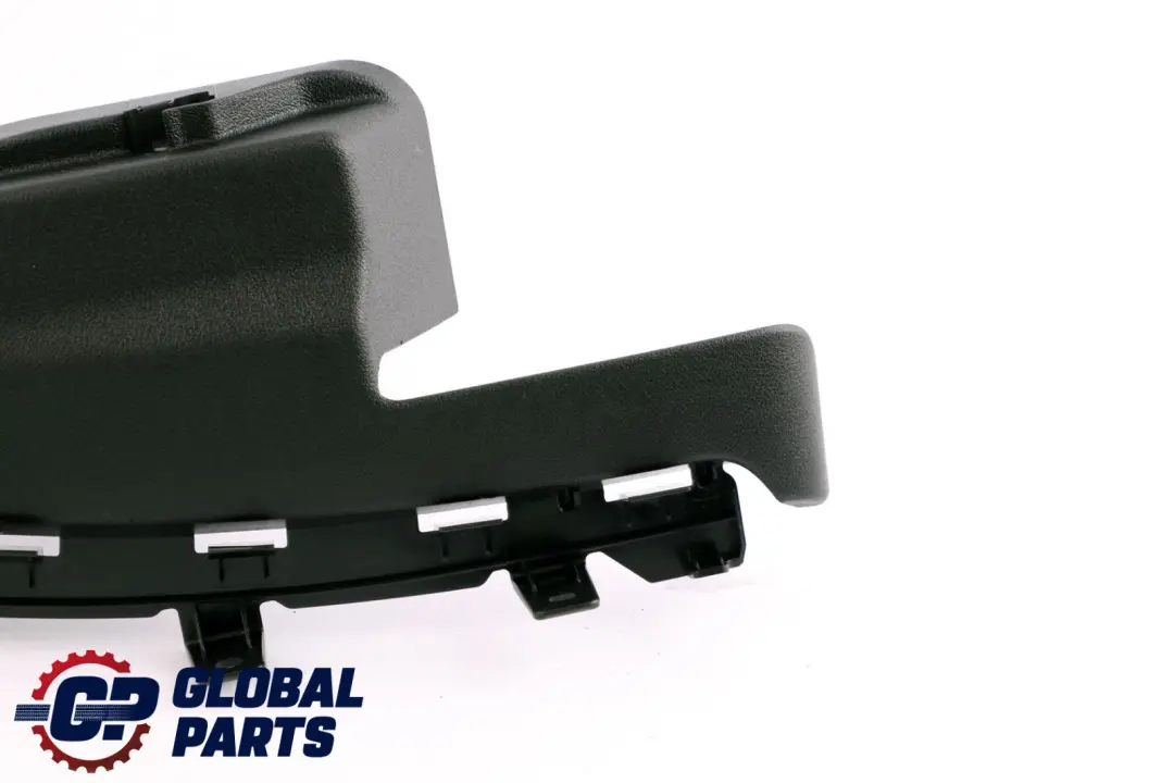 BMW F40 Support de vitre arrière droite Noir - SKU 7448228 - Numéro de pièce 7448228