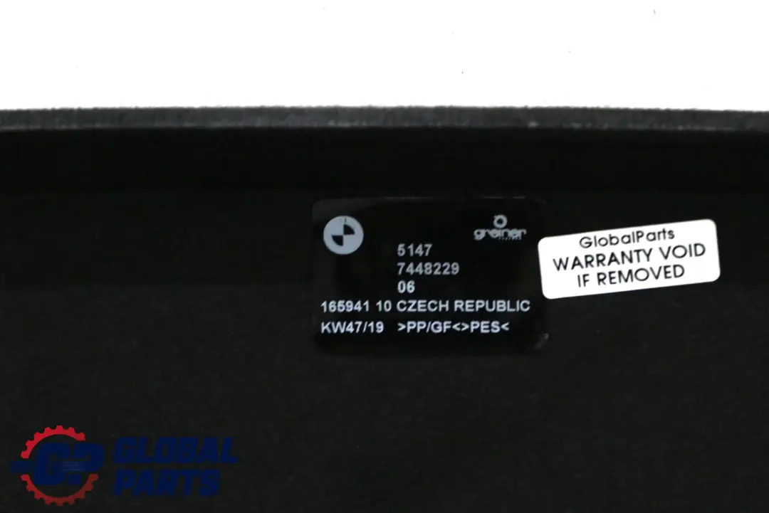 Ablegeboden Abdeckung Schwarz Hinterfenster 5147 für BMW F40 mit Teilenummer 7448229 BMW F40 Ablegeboden Abdeckung Schwarz Hinterfenster 5147 - SKU 7448229 - Teilenummer 7448229