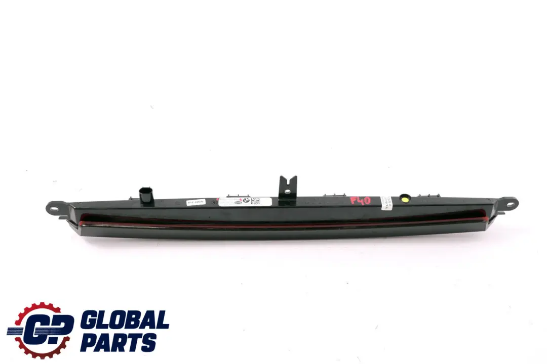 Tylne Światło Hamowania Trzecie Światło Stopu do BMW F40 o numerze 7450659 BMW F40 Tylne Światło Hamowania Trzecie Światło Stopu - SKU 7450659 - Numer Części 7450659
