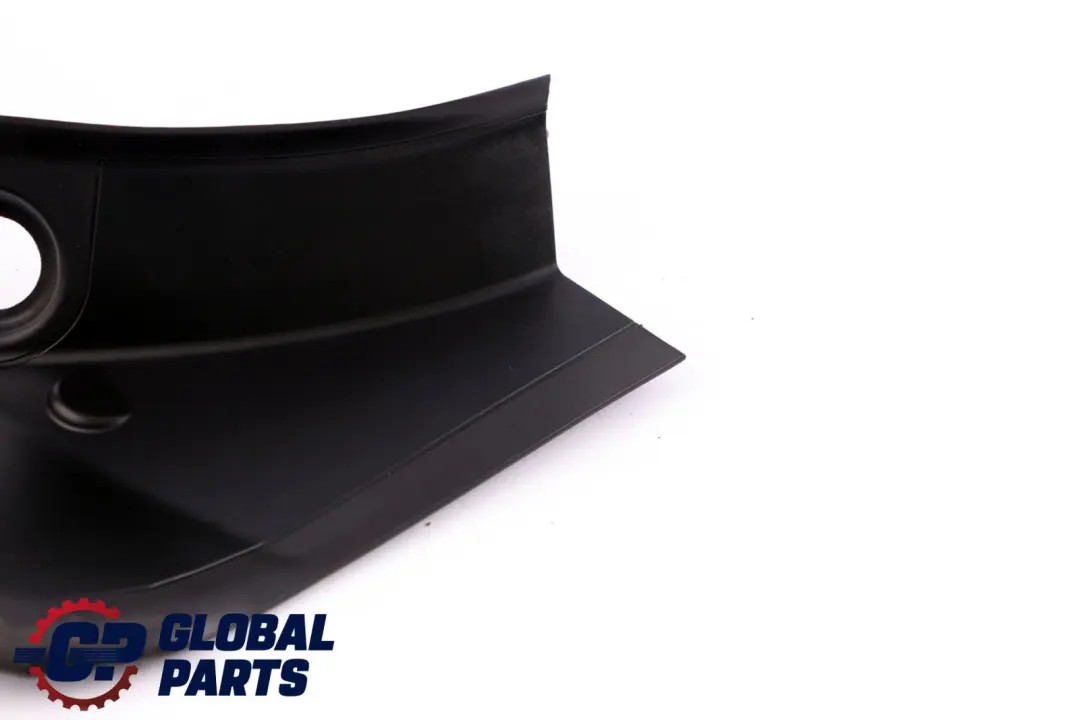 Deckel Blende Wasserrinne Links Schwarz 6321 für BMW F40 mit Teilenummer 7450665 BMW F40 Deckel Blende Wasserrinne Links Schwarz 6321 - SKU 7450665 - Teilenummer 7450665