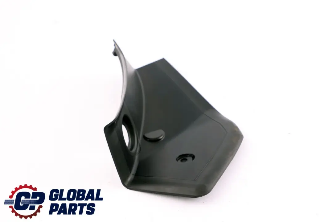 Tapa Canal Agua Izquierdo Recorte Trasero para BMW F40 con número de pieza 7450665 BMW F40 Tapa Canal Agua Izquierdo Recorte Trasero - SKU 7450665 - Número de pieza 7450665