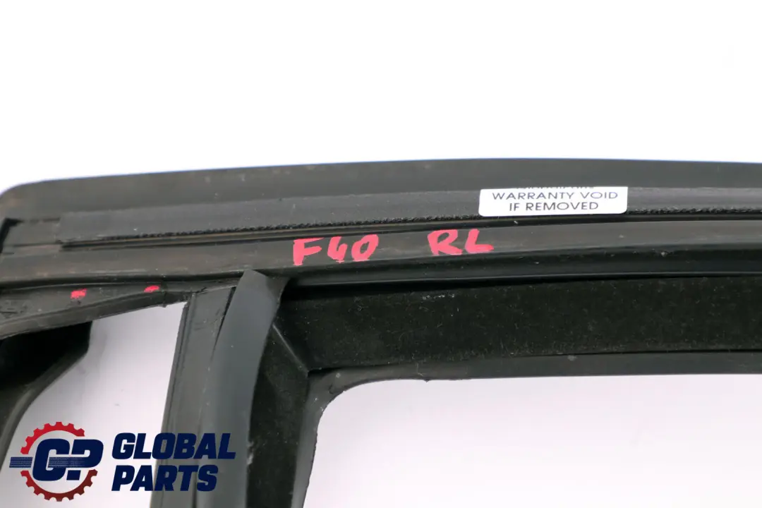 BMW F40 Guide de fenêtre Porte arrière gauche 5135 - SKU 7452349 - Numéro de pièce 7452349