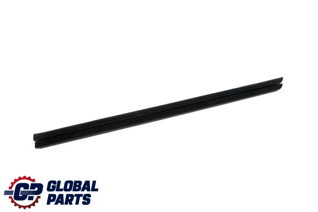Canal Sellado Interior Puerta Delantera Izquierda para BMW F40 con número de pieza 7452367 BMW F40 Canal Sellado Interior Puerta Delantera Izquierda - SKU 7452367 - Número de pieza 7452367