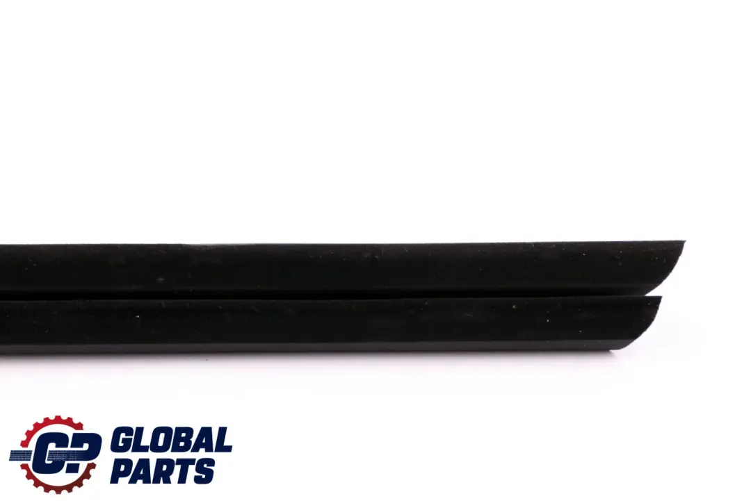 BMW F40 Canal Sellado Interior Puerta Delantera Izquierda - SKU 7452367 - Número de pieza 7452367