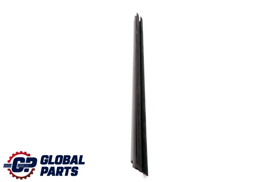 Joint De Canal Porte Intérieure Avant Gauche pour BMW F40 à propos du numéro de pièce 7452367 BMW F40 Joint De Canal Porte Intérieure Avant Gauche - SKU 7452367 - Numéro de pièce 7452367