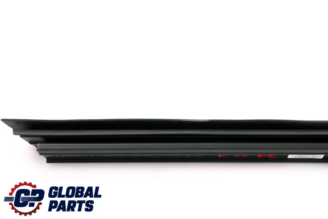 BMW F40 Canal Sellado Interior Puerta Delantera Izquierda - SKU 7452367 - Número de pieza 7452367