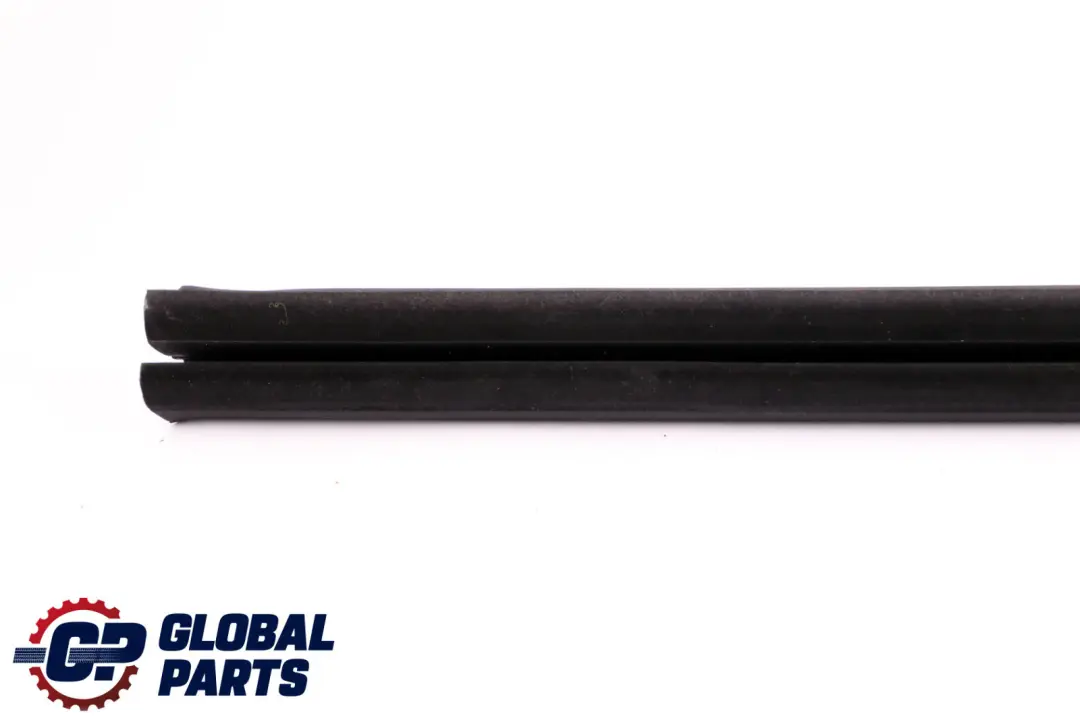 BMW F40 Puerta Trasera Izquierda Tapa Eje - SKU 7452369 - Número de pieza 7452369