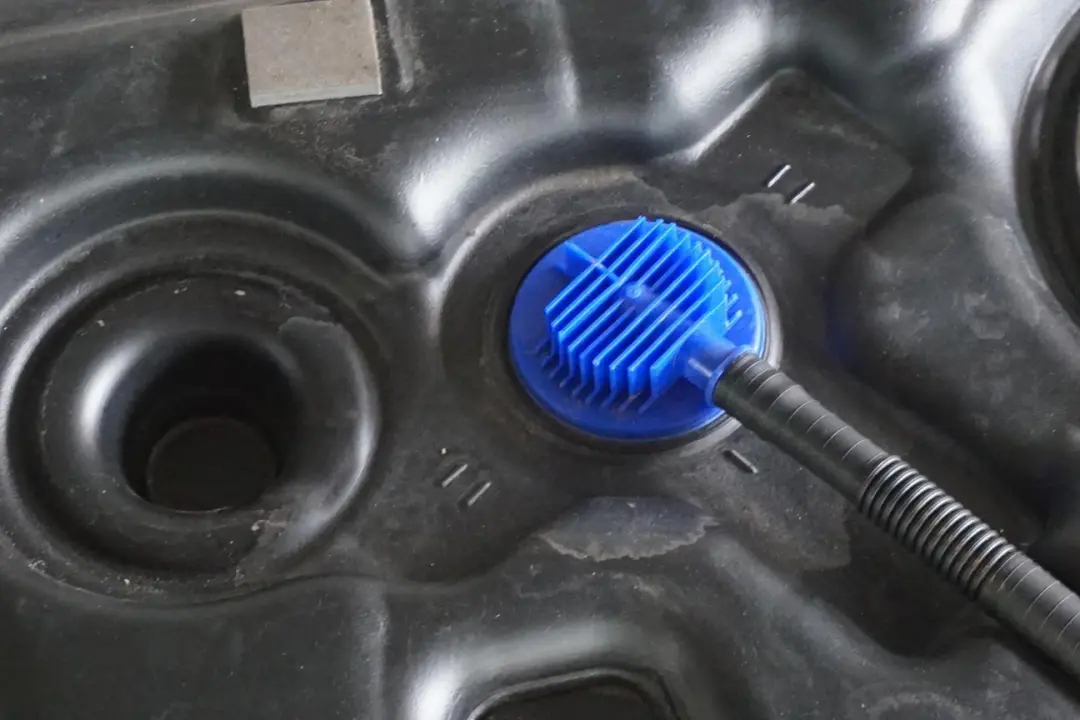 Zbiornik Paliwa Diesel do BMW 2 X1 X2 F39 F45 F48 Mini Countryman F60 o numerze 7453428 BMW 2 X1 X2 F39 F45 F48 Mini Countryman F60 Zbiornik Paliwa Diesel - SKU 7453428 - Numer Części 7453428