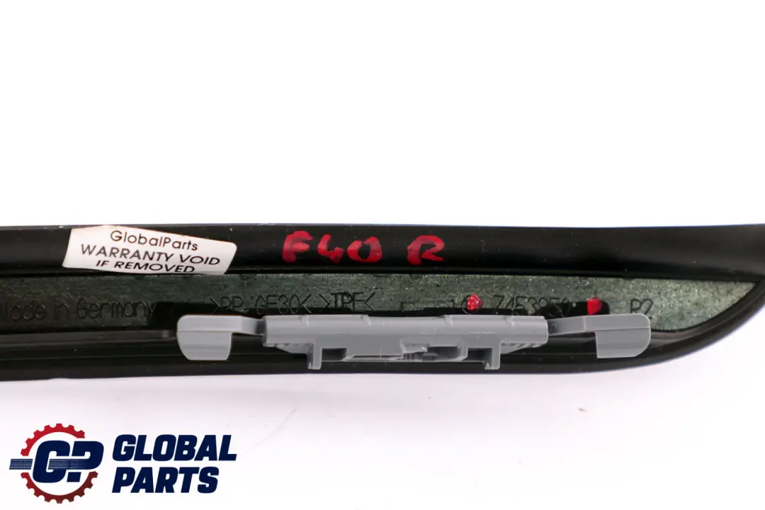 BMW 1 Series F40 Front Right O/S Windscreen Drip Moulding Trim Black - SKU 7453950 - Part number 7453950