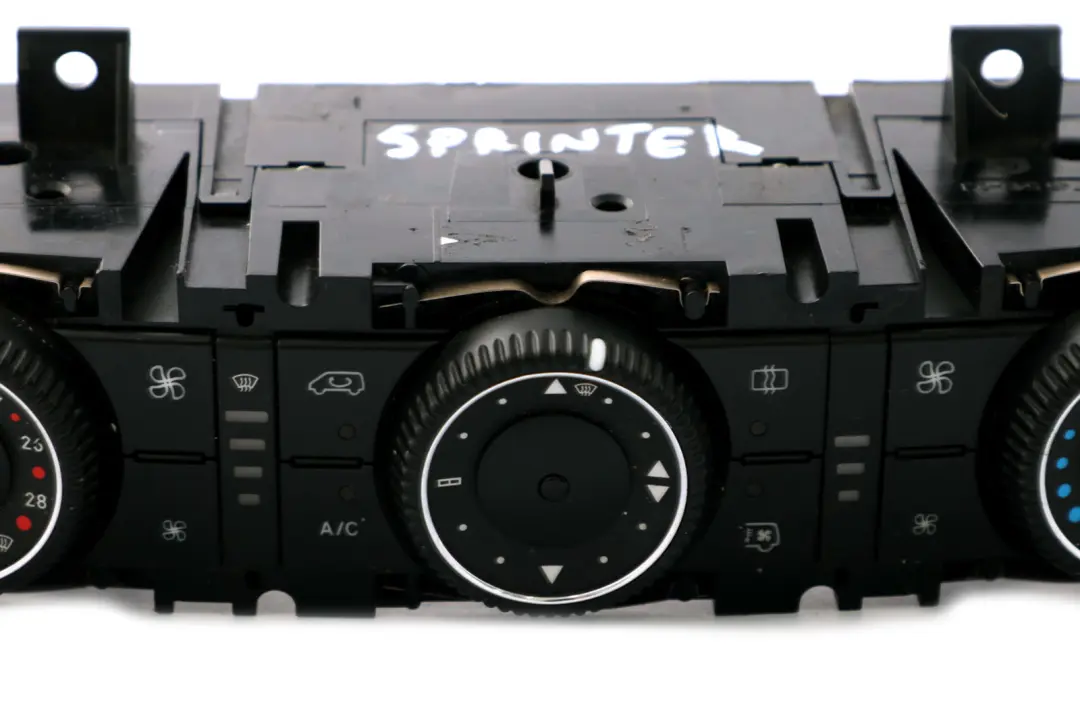 Original Mercedes-Benz Sprinter W906 Klimaanlage Bedienteil für mit Teilenummer 745545-03 Original Mercedes-Benz Sprinter W906 Klimaanlage Bedienteil - SKU 745545-03 - Teilenummer 745545-03