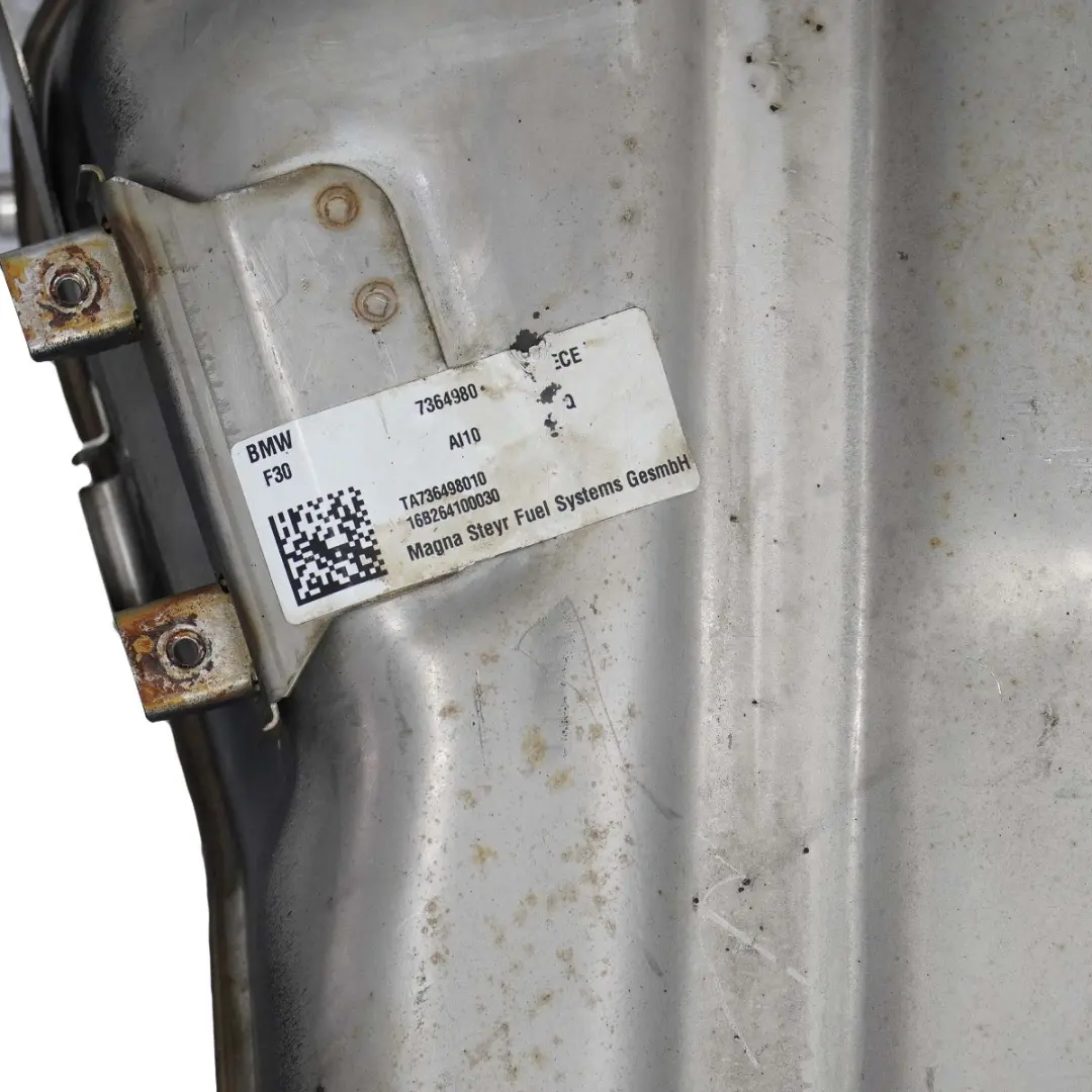 Serbatoio completo in metallo Ibrido 41L per BMW 3 F30 LCI Berlina 330e con numero di parte 7294609 BMW 3 F30 LCI Berlina 330e Serbatoio completo in metallo Ibrido 41L - SKU 7455790 - Numero di parte 7294609