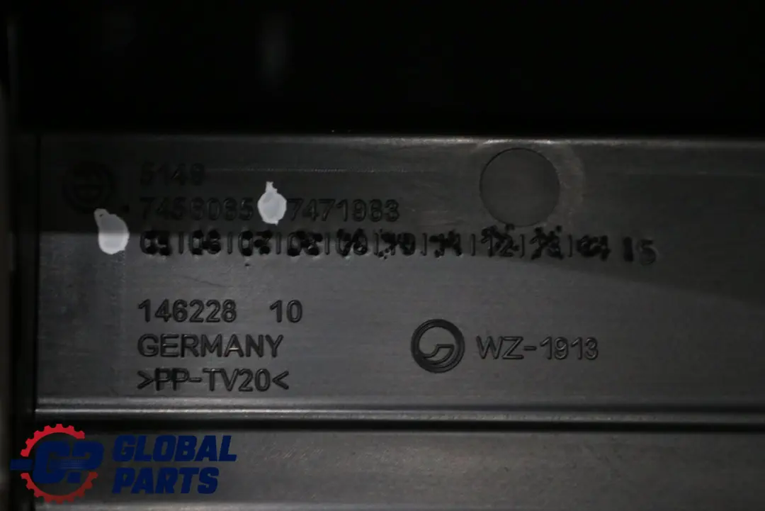BMW 1 er F40 Heckklappe Unten Abdeckung Verkleidung 5149 - SKU 7456065 - Teilenummer 7456065