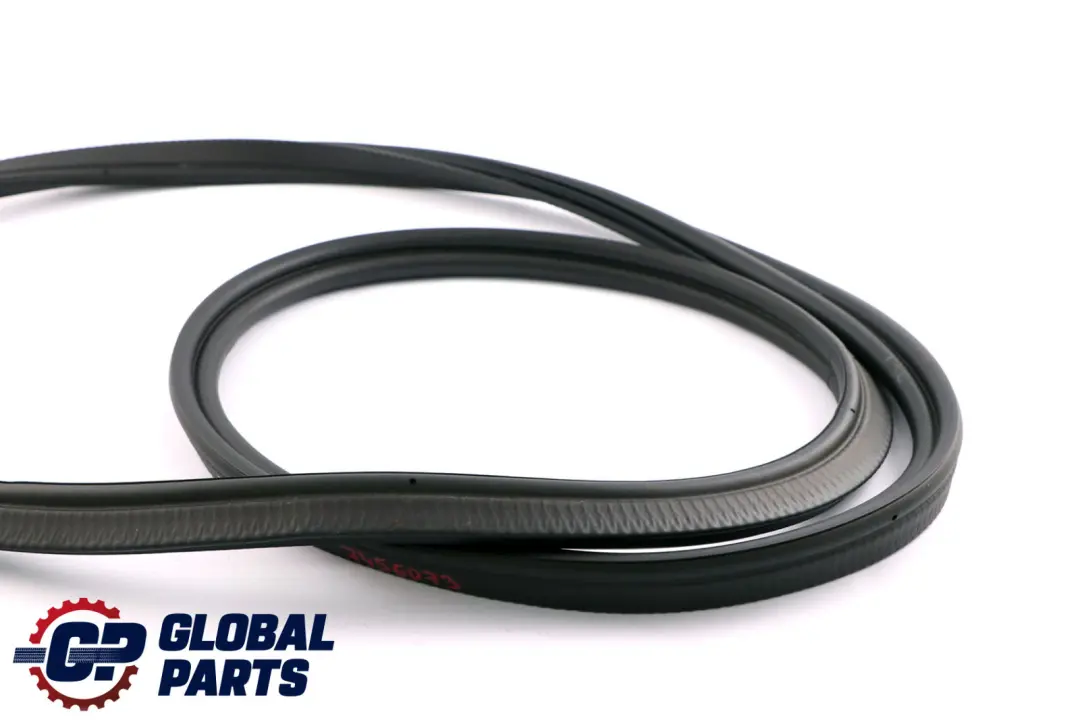 Junta Tapa Maletero 5176 para BMW F40 con número de pieza 7456073 BMW F40 Junta Tapa Maletero 5176 - SKU 7456073 - Número de pieza 7456073