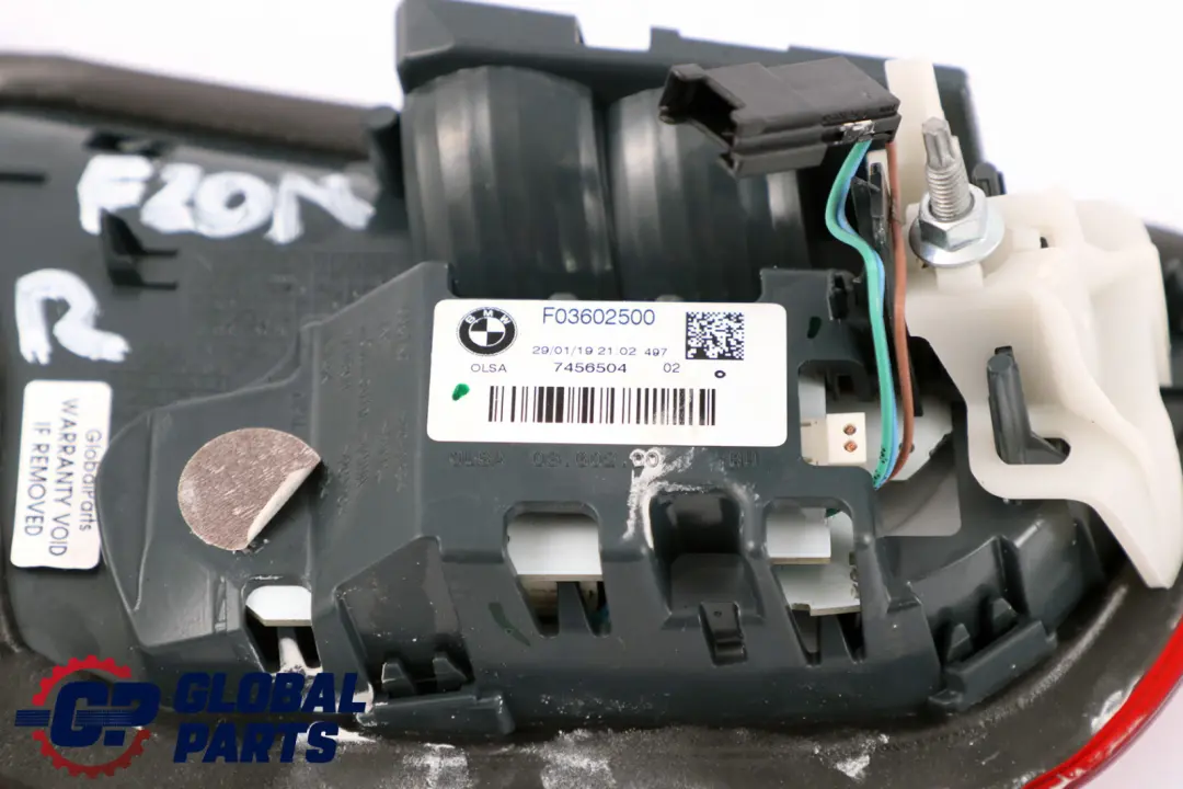 Light Tailgate Rear Right Black Line pour BMW F20 F21 LCI à propos du numéro de pièce 7456504 BMW F20 F21 LCI Light Tailgate Rear Right Black Line - SKU 7456504 - Numéro de pièce 7456504