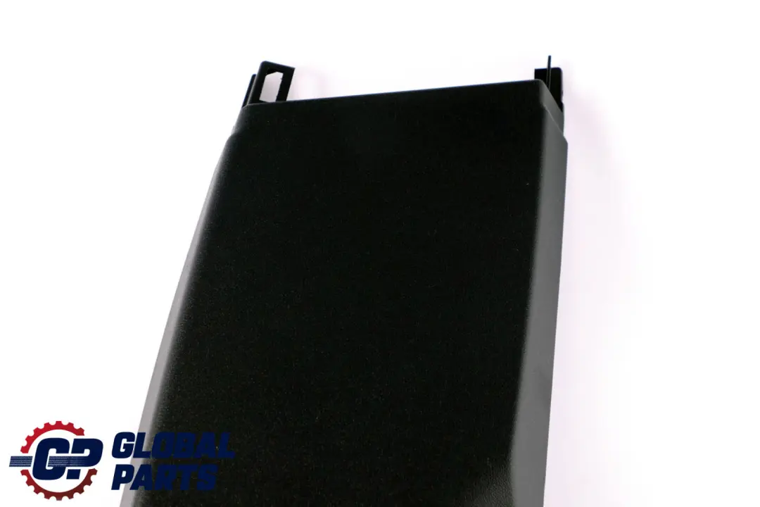 Copertura colonna B inferiore destra Nero 7444940 per BMW F40 con numero di parte 7462690 BMW F40 Copertura colonna B inferiore destra Nero 7444940 - SKU 7462690 - Numero di parte 7462690