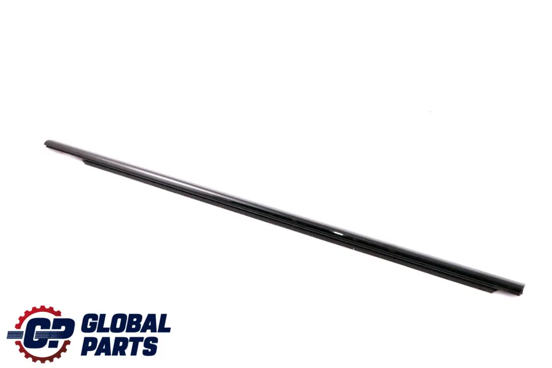 Embellecedor De Canal Para Puerta Delantero Izquierdo Alto Brillo para BMW F20 LCI con número de pieza 7463175 BMW F20 LCI Embellecedor De Canal Para Puerta Delantero Izquierdo Alto Brillo - SKU 7463175 - Número de pieza 7463175