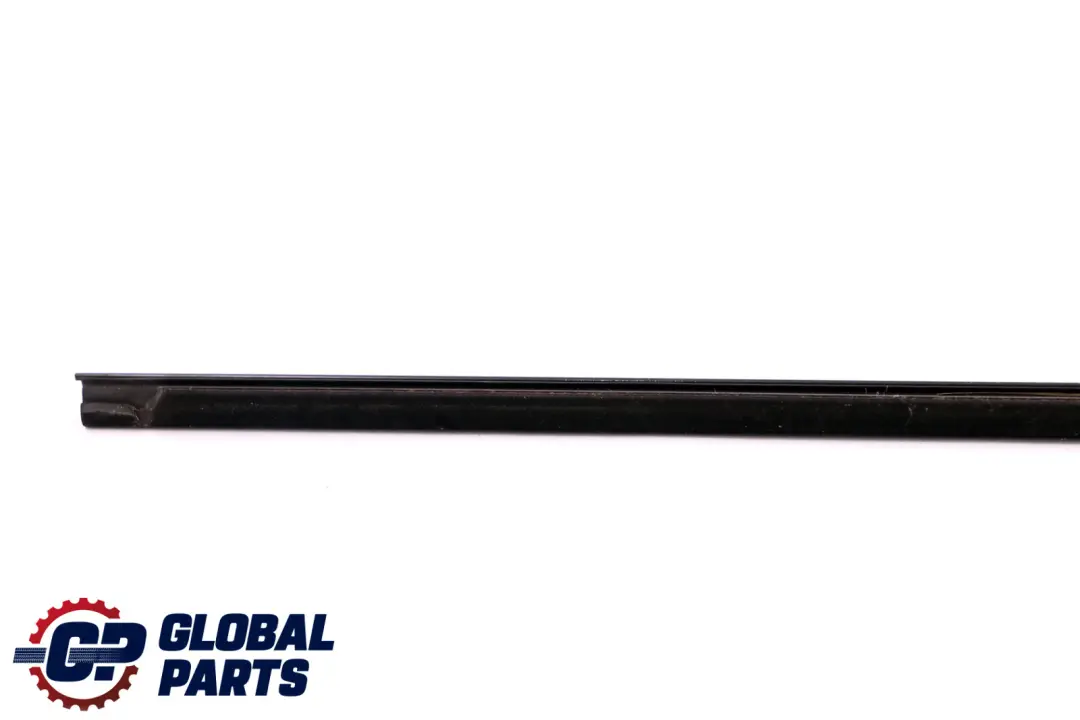 BMW 1 er F20 LCI Turfensterdichtung Zierleiste Kanalabdeckung Vorne Rechts - SKU 7463176 - Teilenummer 7463176