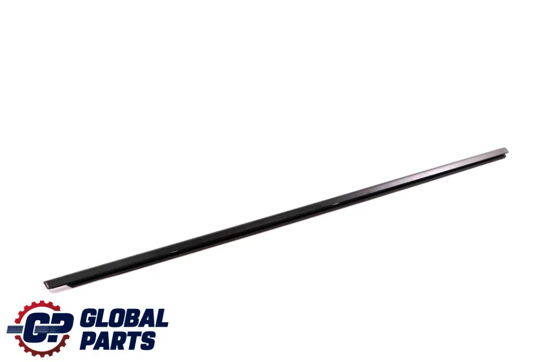 Front Right O/S Door Window Seal Trim Strip High Gloss to BMW 1 Series F20 LCI with Part number 7463176 BMW 1 Series F20 LCI Front Right O/S Door Window Seal Trim Strip High Gloss - SKU 7463176 - Part number 7463176