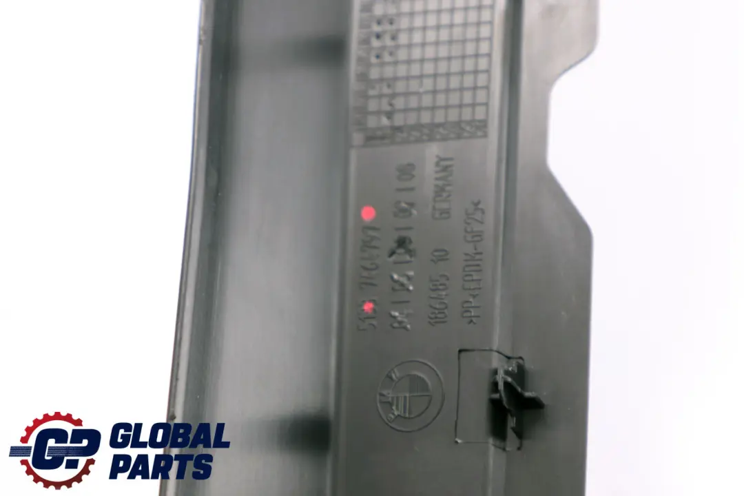 BMW F40 Osłona Ramy Drzwi Listwa Lewy Tył - SKU 7464797 - Numer Części 7464797