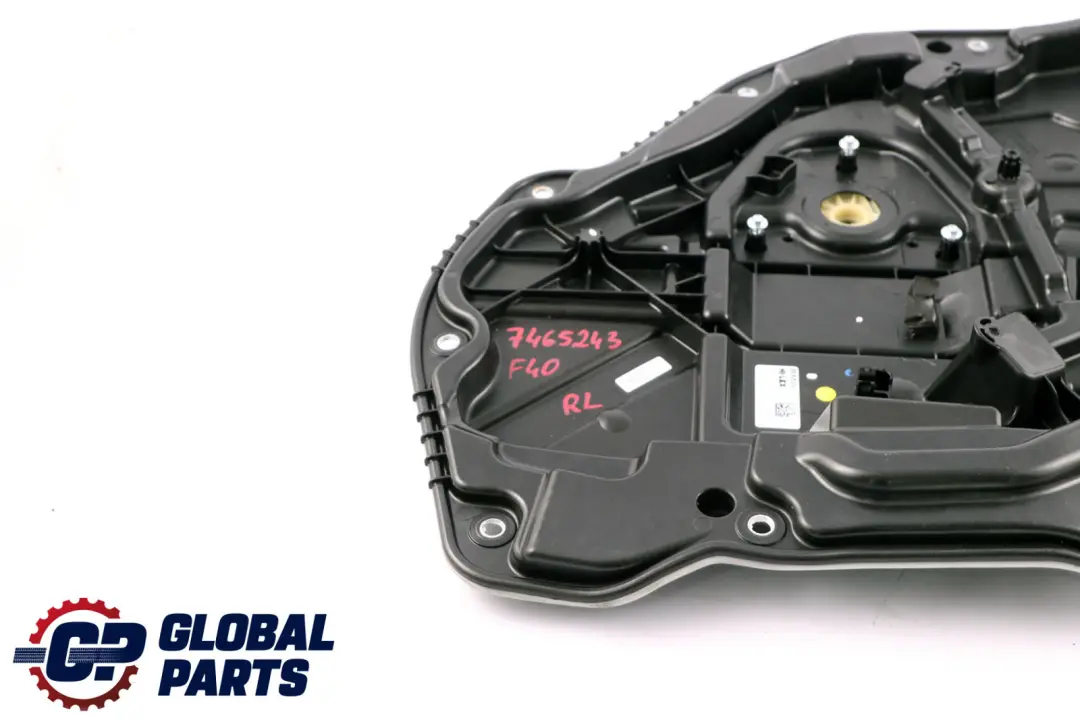 Vettore Meccanismo Alzacristalli Posteriore Sinistro 229752 per BMW F40 con numero di parte 7465243 BMW F40 Vettore Meccanismo Alzacristalli Posteriore Sinistro 229752 - SKU 7465243 - Numero di parte 7465243