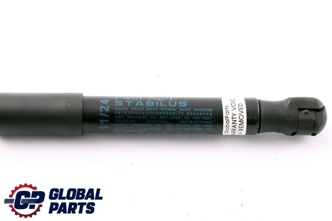 Tapa del Compartimento del Motor para BMW F40 con número de pieza 7473453 BMW F40 Tapa del Compartimento del Motor - SKU 7473453 - Número de pieza 7473453