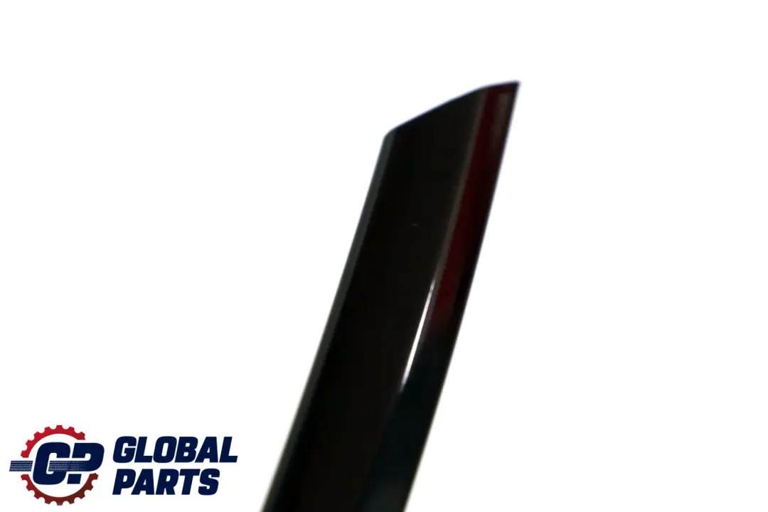 BMW F40 Puerta Ventana Marco Cubierta Alto Brillo Delantero Izquierdo - SKU 7473993 - Número de pieza 7473993