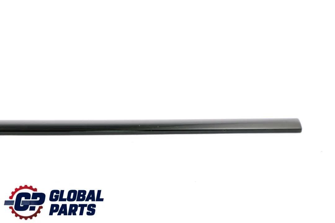 BMW F40 Bande recouvrement cadre supérieur fenêtre arrière gauche Shadowline - SKU 7473995 - Numéro de pièce 7473995