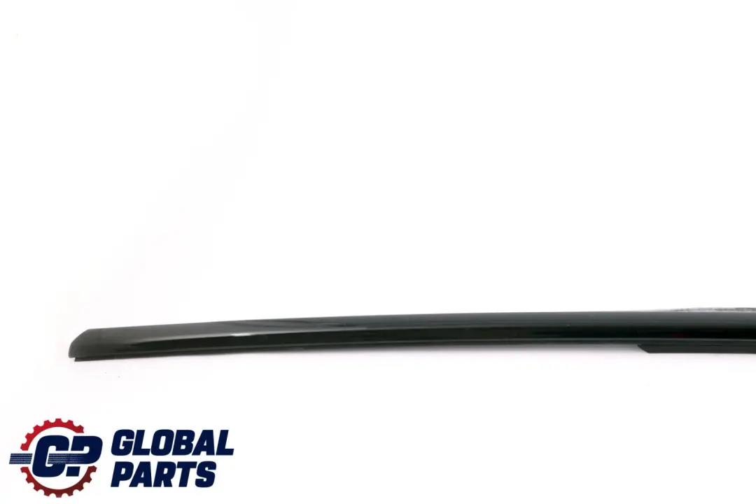 Puerta Ventana Exterior Canal Cubierta Trasera Izquierda Shadowline para BMW F40 con número de pieza 7473999 BMW F40 Puerta Ventana Exterior Canal Cubierta Trasera Izquierda Shadowline - SKU 7473999 - Número de pieza 7473999