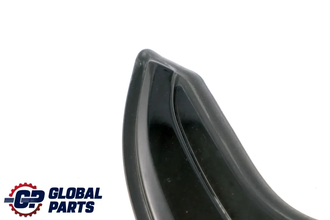 Cache Colonne C Droite Shadowline pour BMW F40 à propos du numéro de pièce 7474002 BMW F40 Cache Colonne C Droite Shadowline - SKU 7474002 - Numéro de pièce 7474002