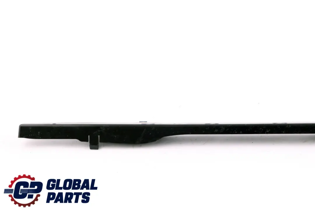 Sello Enfriador Superior Vehículo Tim para BMW F40 con número de pieza 7485268 BMW F40 Sello Enfriador Superior Vehículo Tim - SKU 7485268 - Número de pieza 7485268
