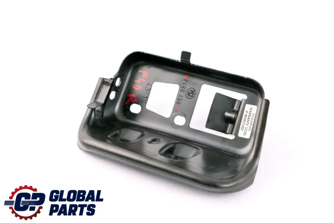 Belt Tray Cover Right O/S to BMW 1 Series F40 with Part number 7488498 BMW 1 Series F40 Belt Tray Cover Right O/S - SKU 7488498 - Part number 7488498