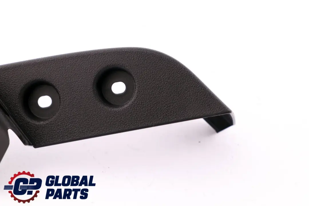 Coperchio Pannello Cintura Vassoio Posteriore Sinistro Nero per BMW F40 con numero di parte 7492475 BMW F40 Coperchio Pannello Cintura Vassoio Posteriore Sinistro Nero - SKU 7492475 - Numero di parte 7492475