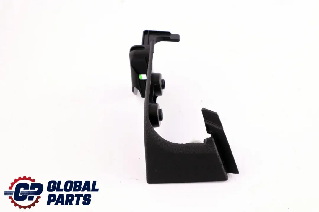 Cache Panneau Ceinture Arrière Gauche Noir pour BMW F40 à propos du numéro de pièce 7492475 BMW F40 Cache Panneau Ceinture Arrière Gauche Noir - SKU 7492475 - Numéro de pièce 7492475