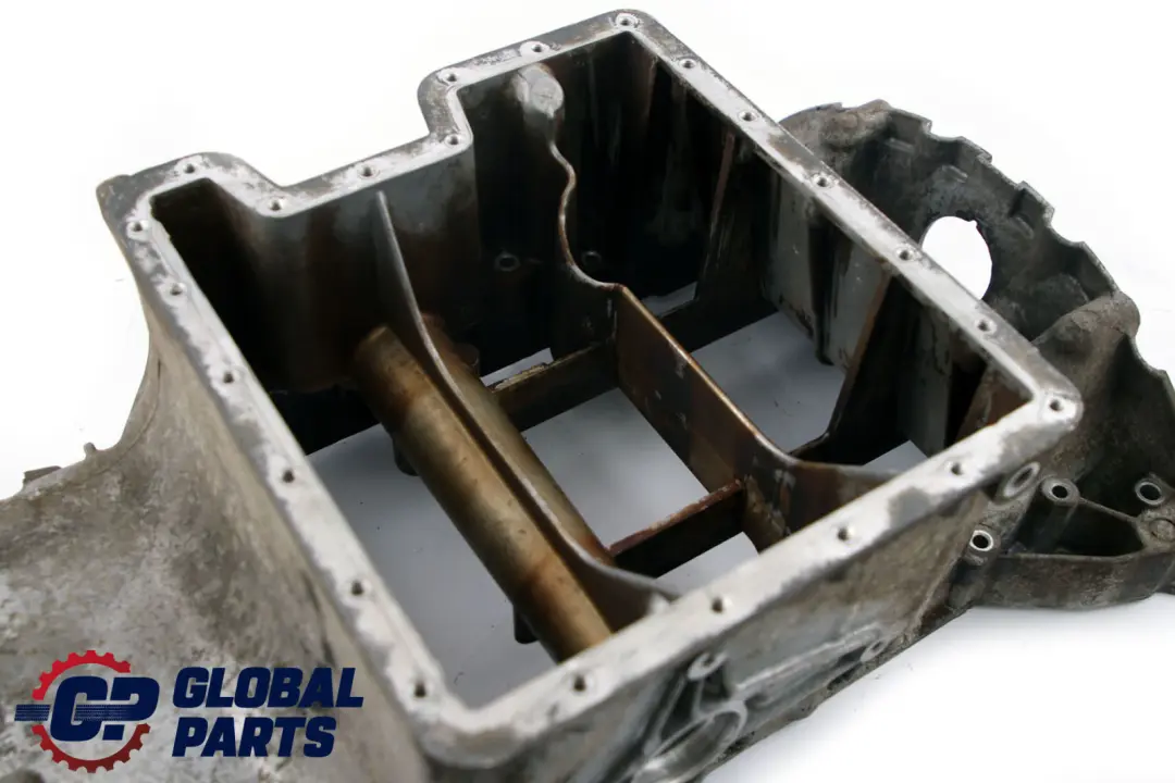 4.4i 4.6is Petrol M62 Engine Oil Sump Pan Upper Part to BMW X5 Series E53 with Part number 7500524 BMW X5 Series E53 4.4i 4.6is Petrol M62 Engine Oil Sump Pan Upper Part - SKU 7500524 - Part number 7500524