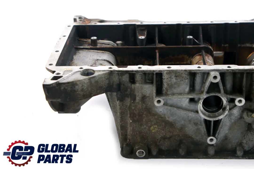 4.4i 4.6is Petrol M62 Engine Oil Sump Pan Upper Part to BMW X5 Series E53 with Part number 7500524 BMW X5 Series E53 4.4i 4.6is Petrol M62 Engine Oil Sump Pan Upper Part - SKU 7500524 - Part number 7500524