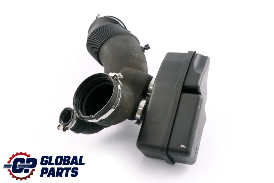 M54 730i Rubber Boot With Resonator Intake Silencer to BMW 7 Series E65 E66 with Part number 7501203 BMW 7 Series E65 E66 M54 730i Rubber Boot With Resonator Intake Silencer - SKU 7501203 - Part number 7501203