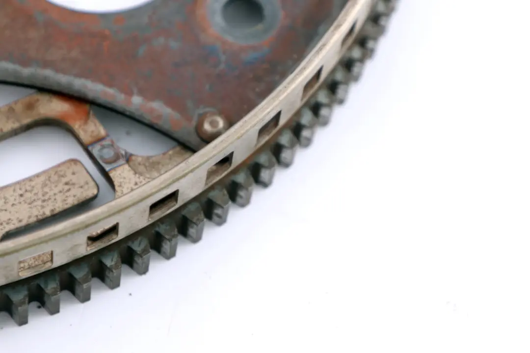 Volant Moteur BMW X5 E53 E60 E61 E63 E64 E65 E66 E67 Boîte Automatique pour à propos du numéro de pièce 7501478 Volant Moteur BMW X5 E53 E60 E61 E63 E64 E65 E66 E67 Boîte Automatique - SKU 7501478 - Numéro de pièce 7501478