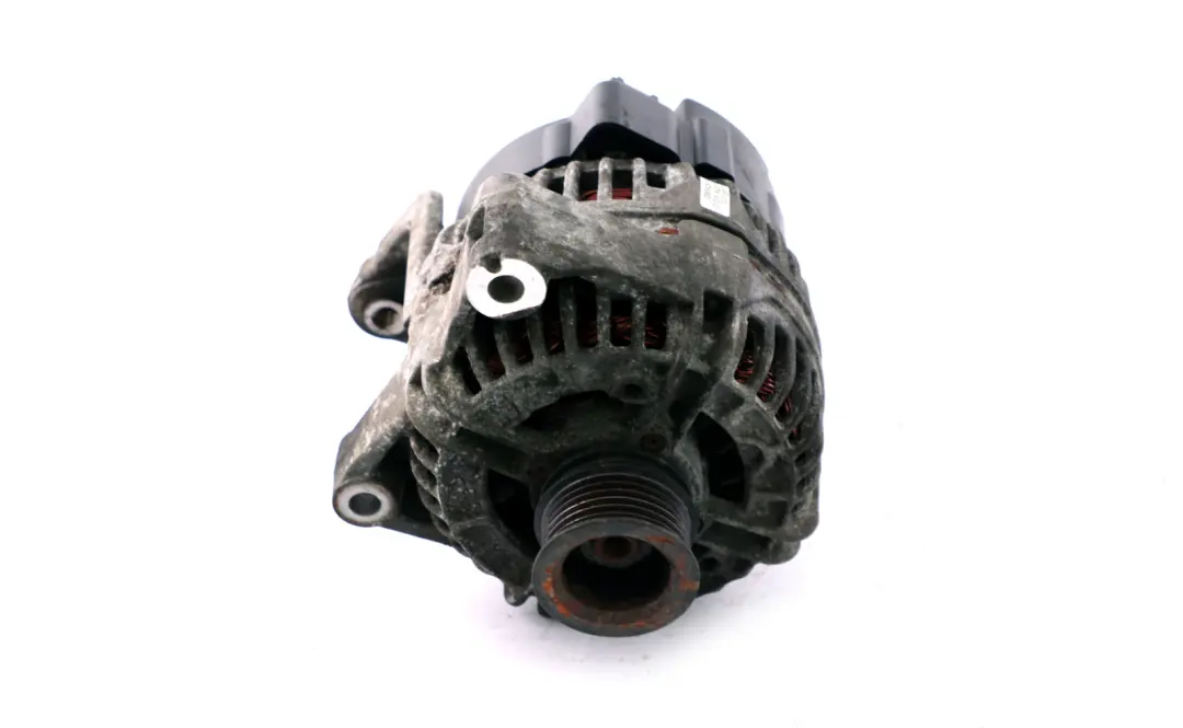 Alternator Bosch 120A do BMW E38 E39 E46 E53 o numerze 7501690 BMW E38 E39 E46 E53 Alternator Bosch 120A - SKU 7501690 - Numer Części 7501690