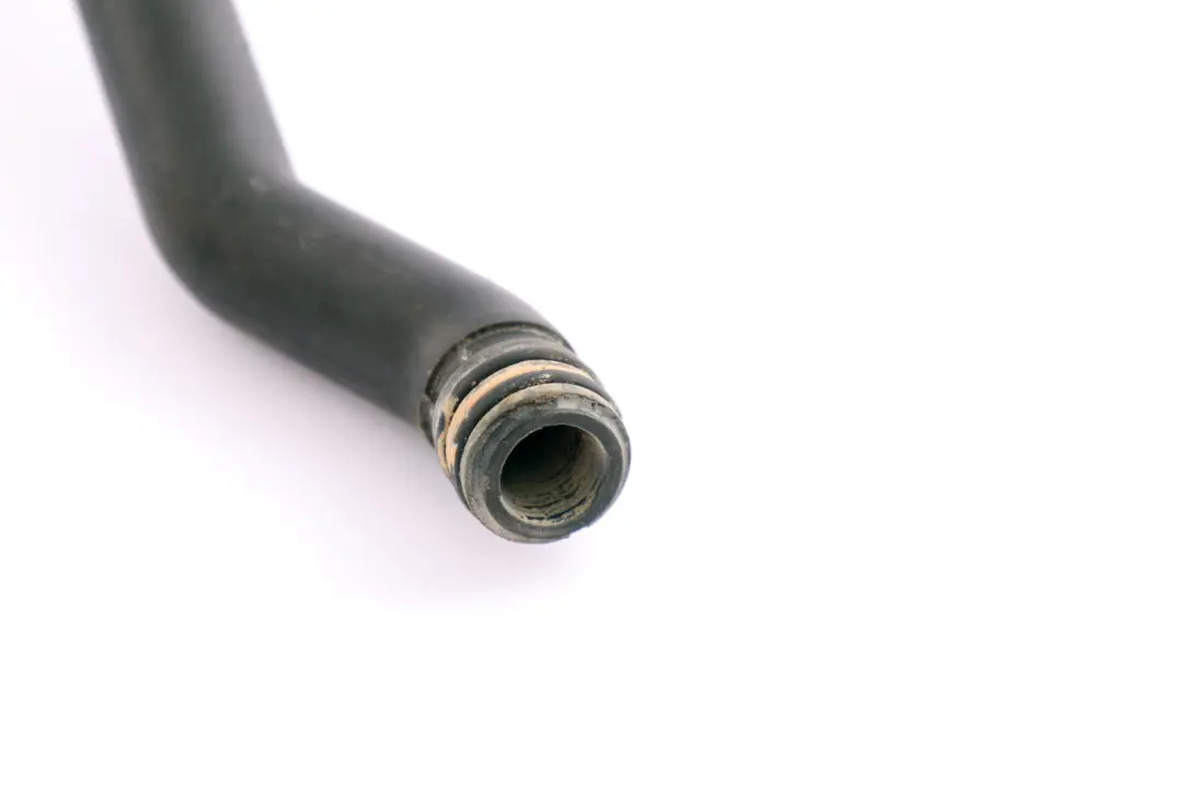 M54 2.5i 3.0i Petrol Engine Cooling Water Pipe to BMW X3 X5 Series E53 E83 with Part number 7502000 BMW X3 X5 Series E53 E83 M54 2.5i 3.0i Petrol Engine Cooling Water Pipe - SKU 7502000 - Part number 7502000