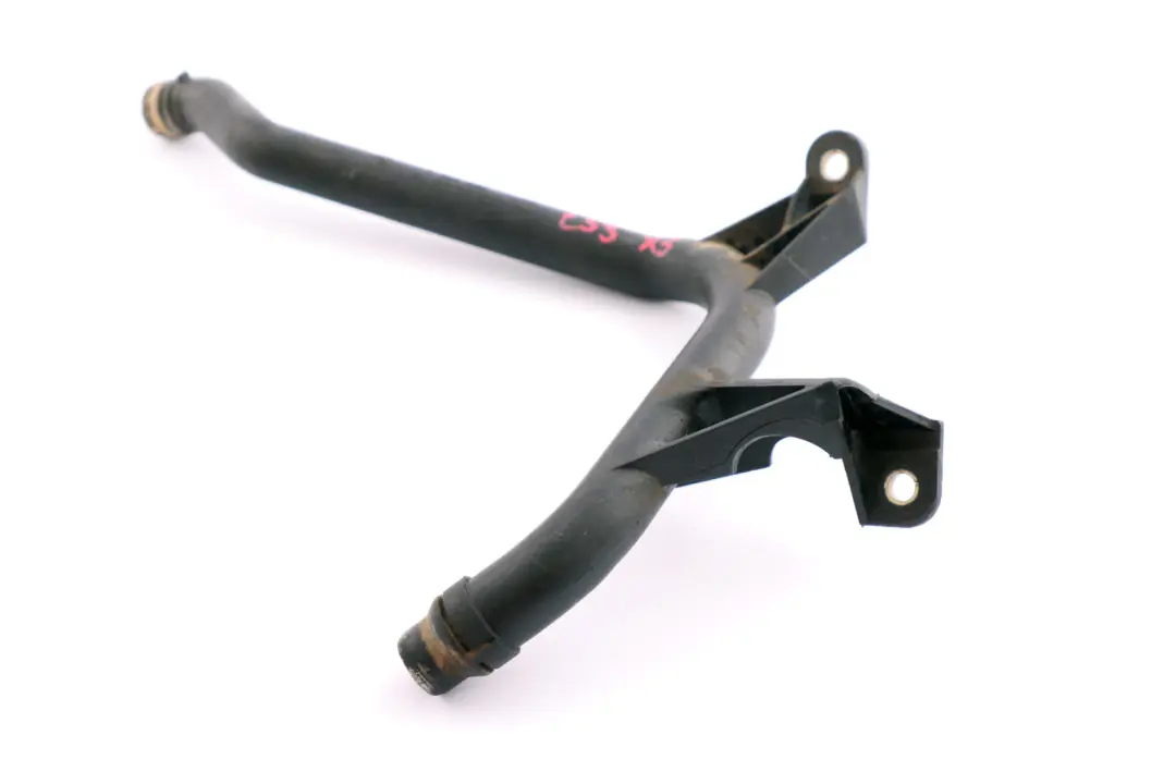 M54 2.5I 3.0I Tuyau Eau Refroidissement Moteur Essence pour BMW X3 X5 E53 E83 à propos du numéro de pièce 7502000 BMW X3 X5 E53 E83 M54 2.5I 3.0I Tuyau Eau Refroidissement Moteur Essence - SKU 7502000 - Numéro de pièce 7502000