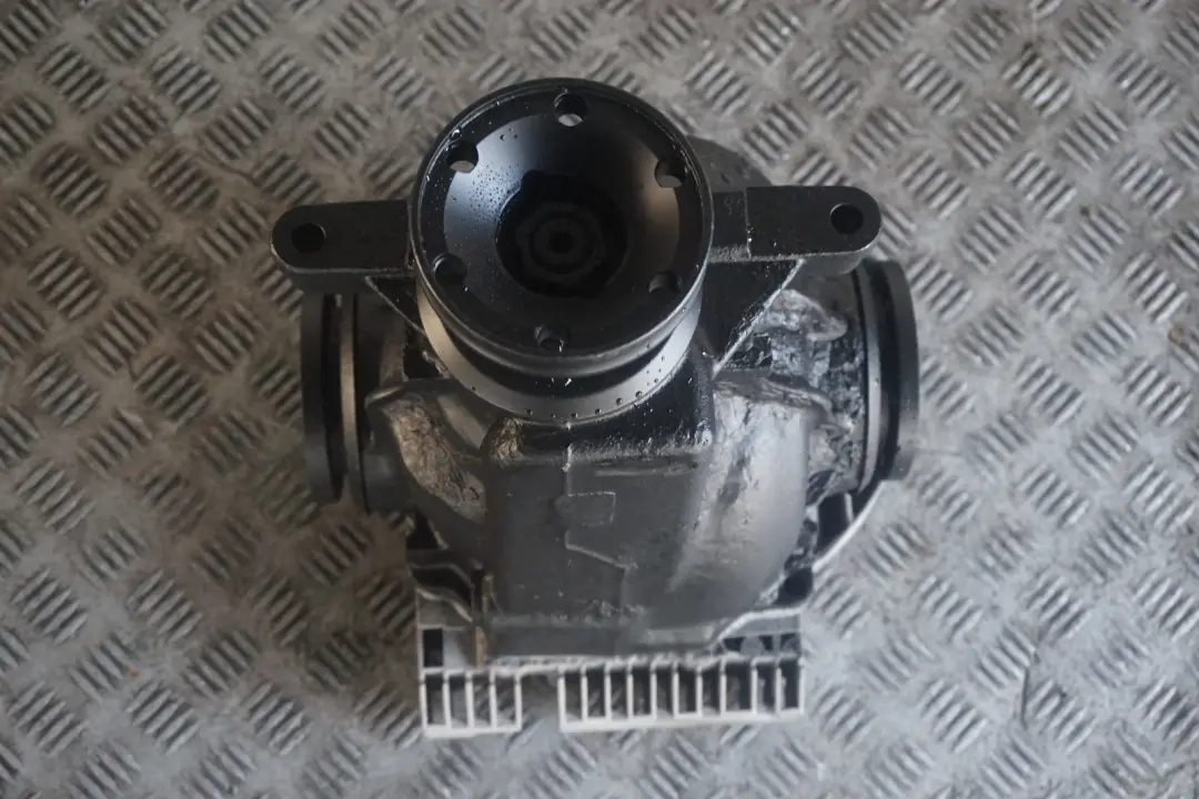 N62 Rear Differential Diff 3,38 Ratio WARRANTY to BMW 7 Series E65 745i with Part number 7502980 BMW 7 Series E65 745i N62 Rear Differential Diff 3,38 Ratio WARRANTY - SKU 7502980 - Part number 7502980